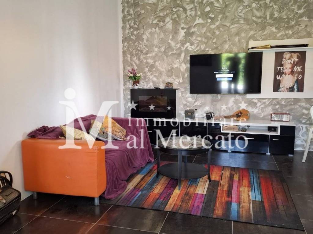 appartamento in vendita a Viareggio in zona Torre del Lago