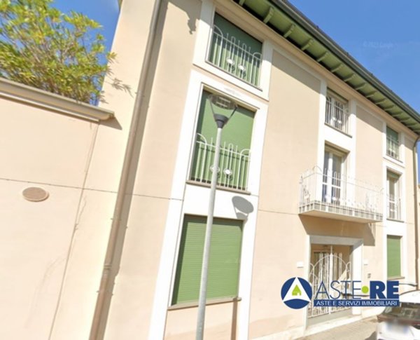 casa indipendente in vendita a Viareggio