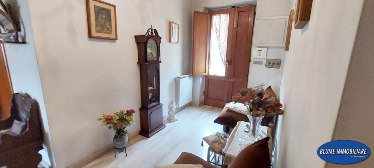 appartamento in vendita a Viareggio in zona Migliarina