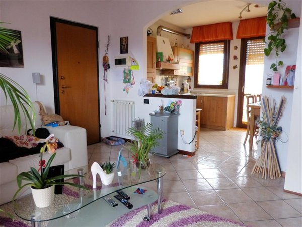 appartamento in vendita a Viareggio in zona Torre del Lago