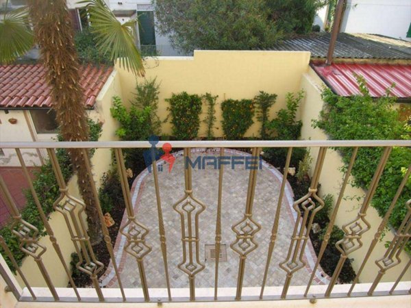 casa indipendente in vendita a Viareggio in zona Don Bosco
