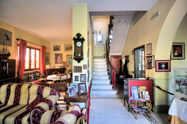 casa indipendente in vendita a Viareggio in zona Torre del Lago