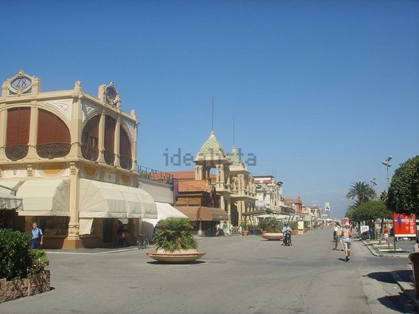 appartamento in vendita a Viareggio