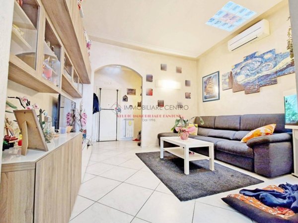 appartamento in vendita a Viareggio in zona Migliarina