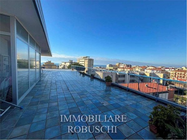 appartamento in vendita a Viareggio