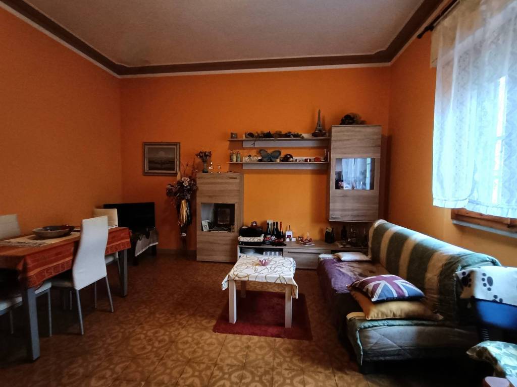 casa indipendente in vendita a Viareggio in zona Marco Polo