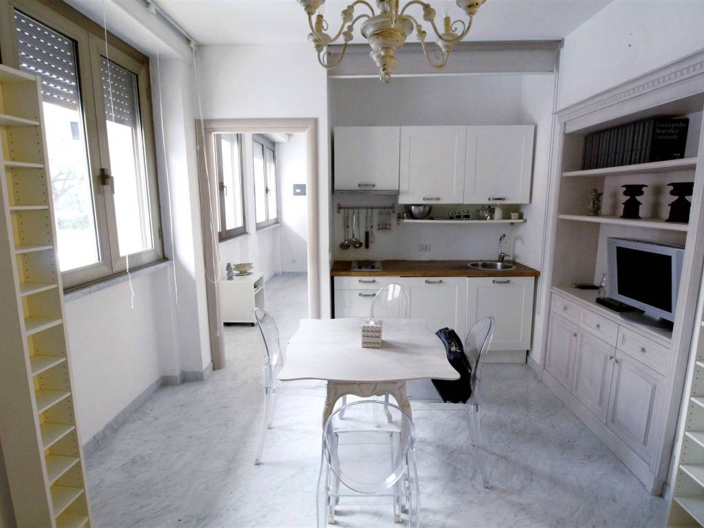 appartamento in vendita a Viareggio