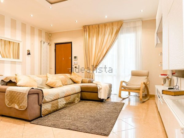 casa indipendente in vendita a Viareggio