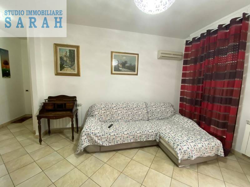 appartamento in vendita a Viareggio in zona Centro Storico