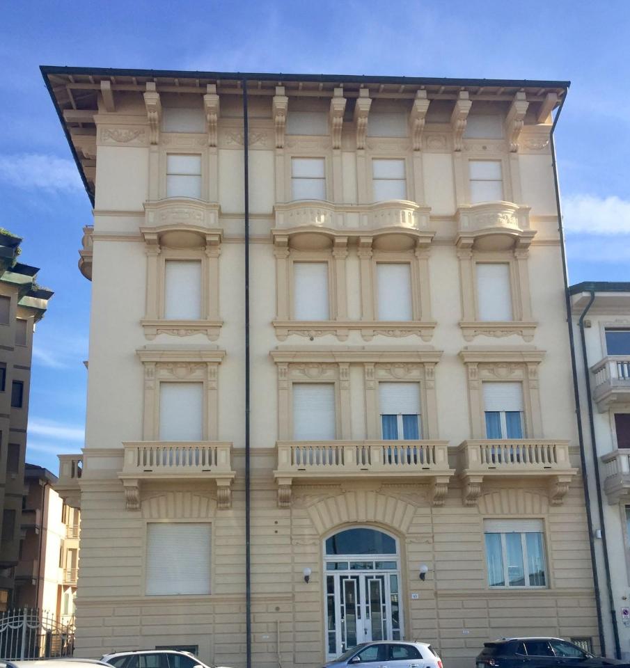 appartamento in vendita a Viareggio in zona Centro Storico
