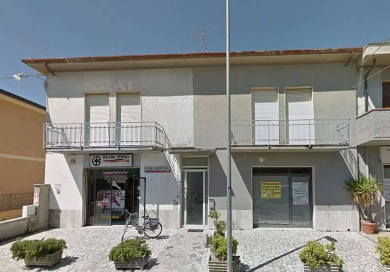 appartamento in vendita a Viareggio in zona Torre del Lago