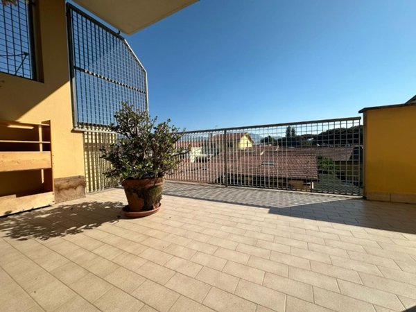 appartamento in vendita a Viareggio in zona Campo d'Aviazione