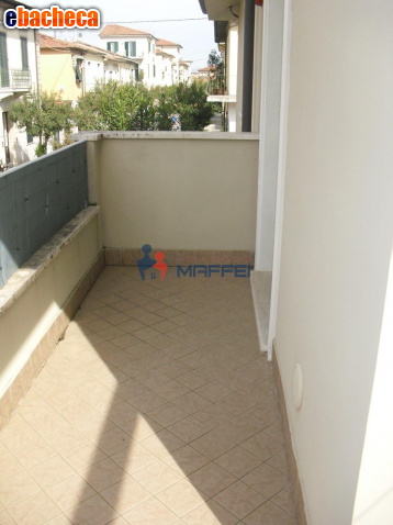 casa indipendente in vendita a Viareggio in zona Centro Storico