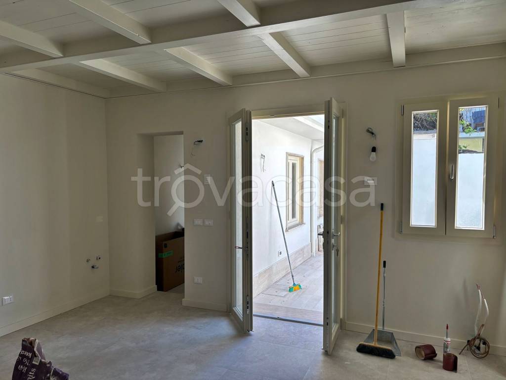 casa indipendente in vendita a Viareggio in zona Marco Polo