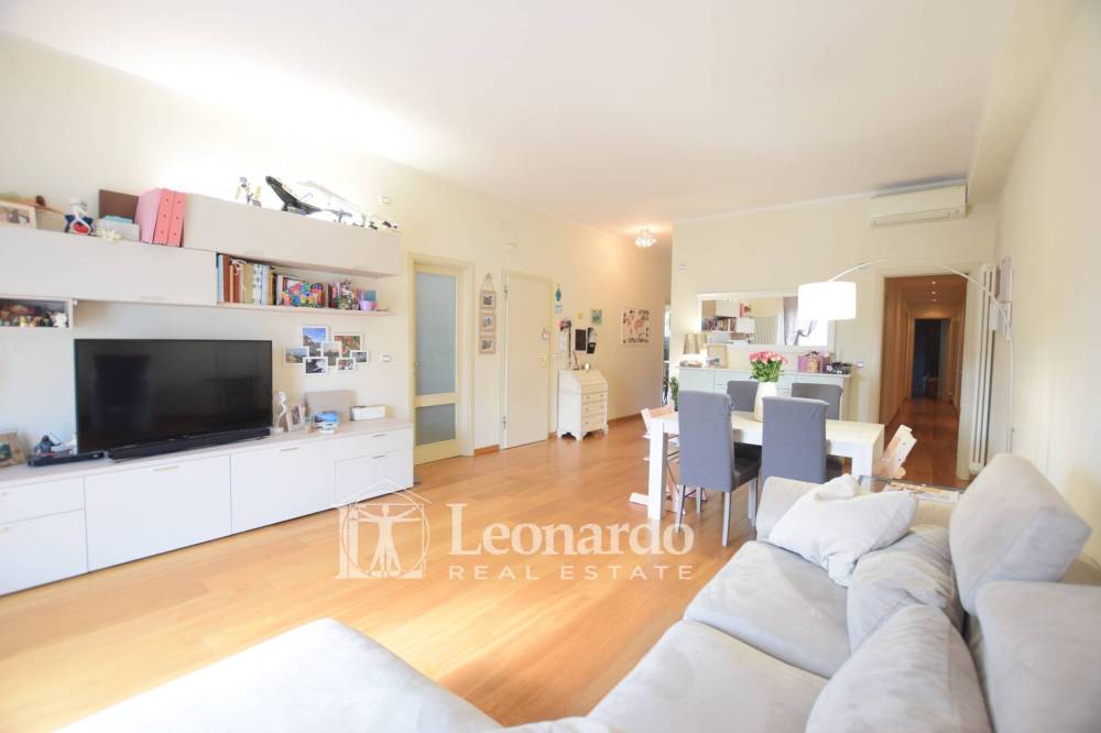 appartamento in vendita a Viareggio in zona Marco Polo