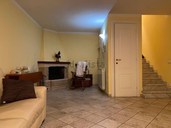 casa indipendente in vendita a Viareggio in zona Migliarina