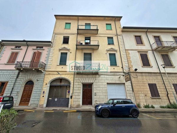 appartamento in vendita a Viareggio