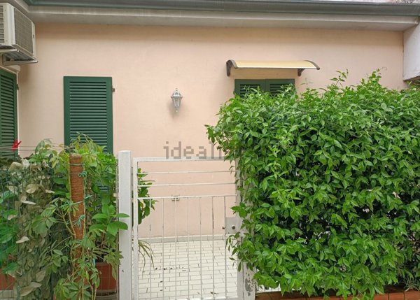 appartamento in vendita a Viareggio in zona Don Bosco