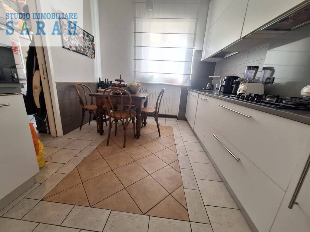 appartamento in vendita a Viareggio in zona Centro Storico
