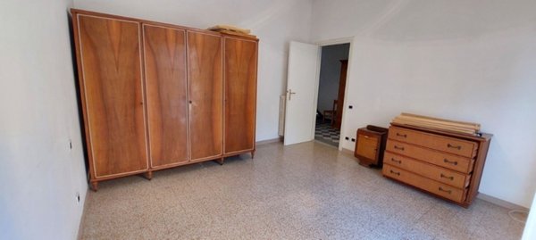 casa indipendente in vendita a Viareggio