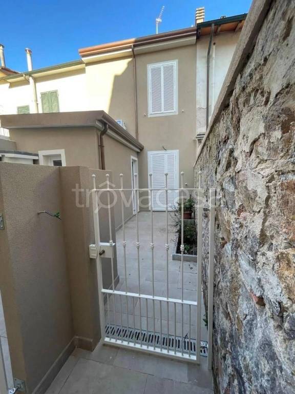 casa indipendente in vendita a Viareggio in zona Centro Storico