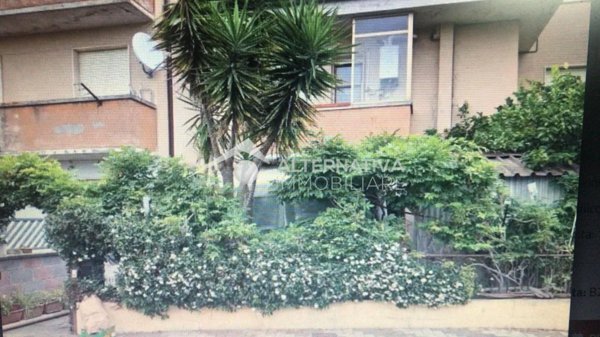 appartamento in vendita a Viareggio in zona Torre del Lago