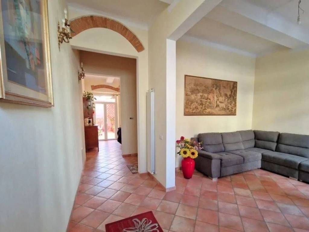 casa indipendente in vendita a Viareggio in zona Centro Storico