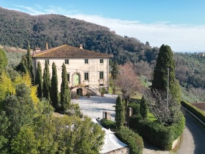 villa in vendita a Viareggio in zona Centro Storico