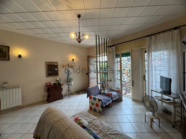 casa indipendente in vendita a Viareggio in zona Marco Polo
