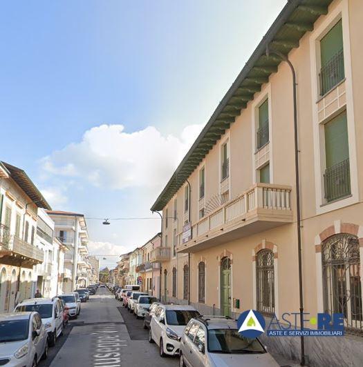 appartamento in vendita a Viareggio