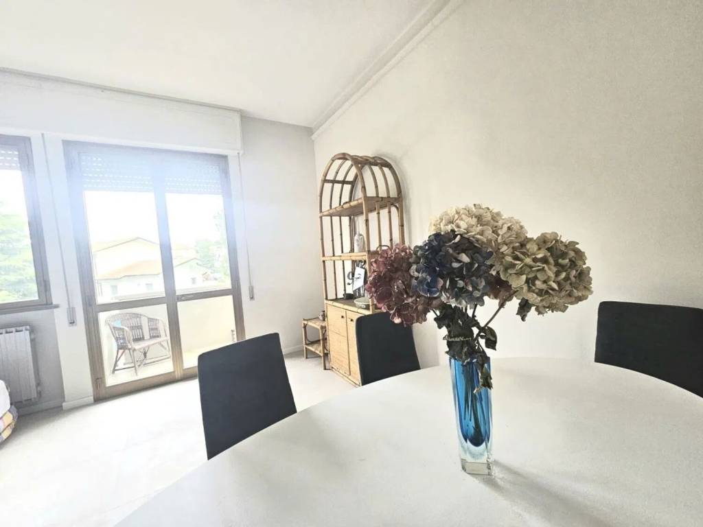 appartamento in vendita a Viareggio in zona Marco Polo