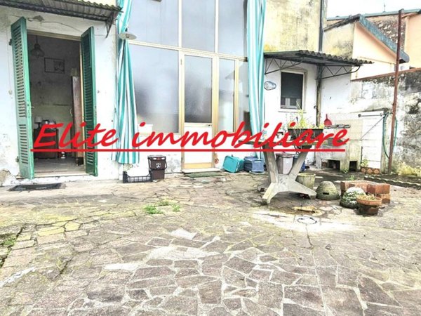 appartamento in vendita a Viareggio in zona Migliarina
