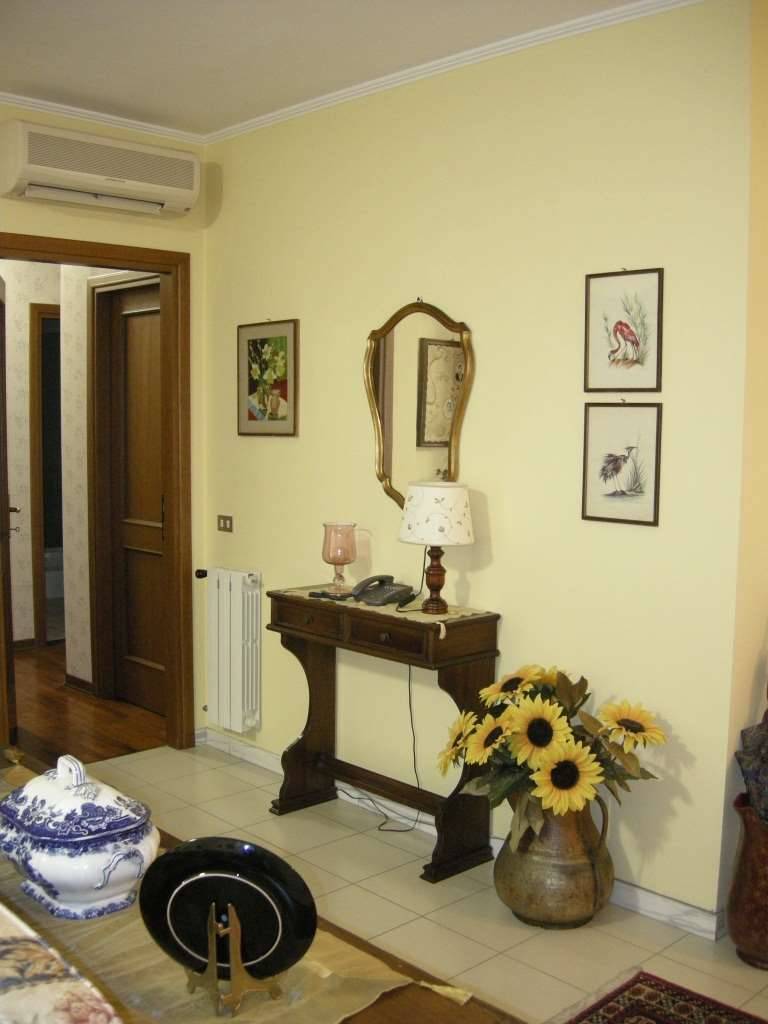 appartamento in vendita a Viareggio in zona Campo d'Aviazione