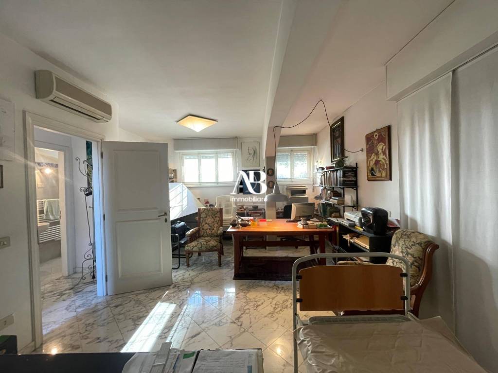 appartamento in vendita a Viareggio