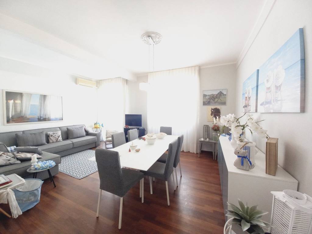 appartamento in vendita a Viareggio