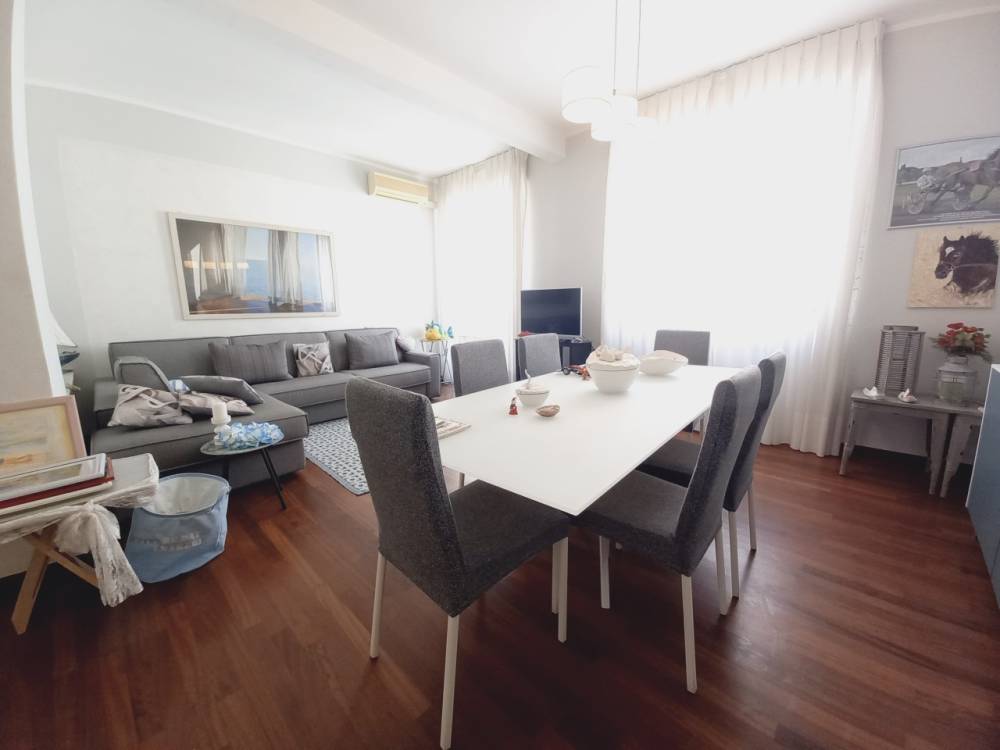 appartamento in vendita a Viareggio