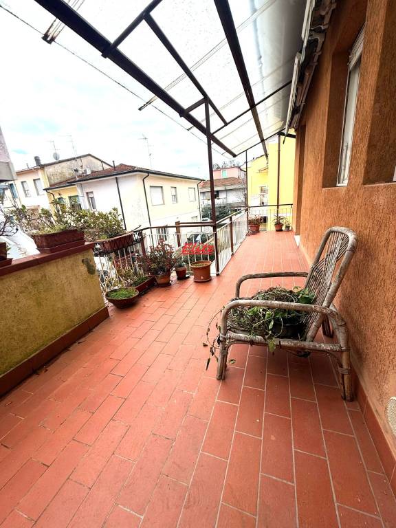 appartamento in vendita a Viareggio