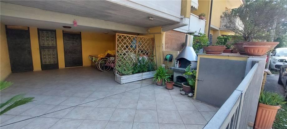 casa indipendente in vendita a Viareggio in zona Torre del Lago