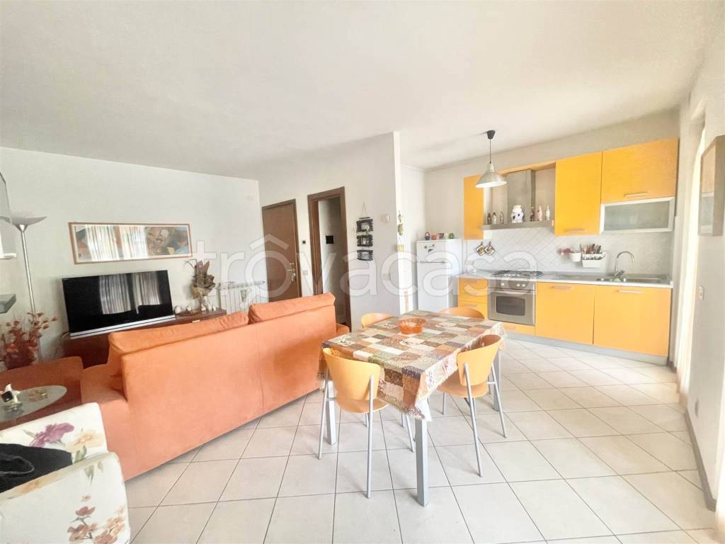 appartamento in vendita a Viareggio in zona Migliarina