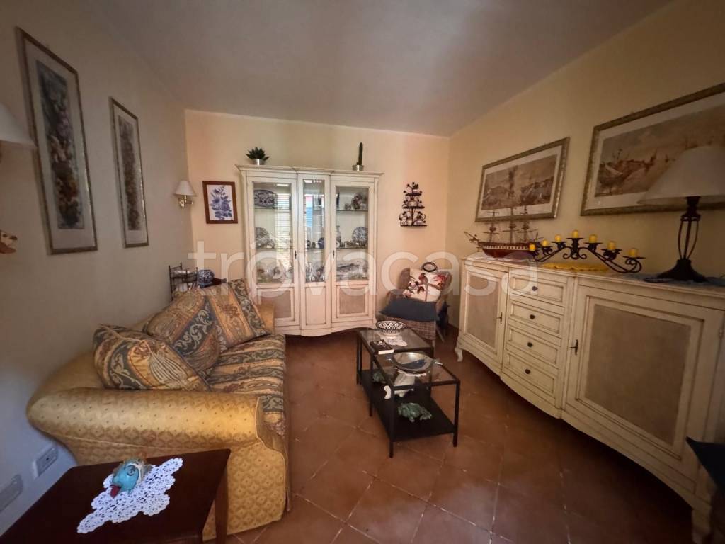 casa indipendente in vendita a Viareggio in zona Marco Polo