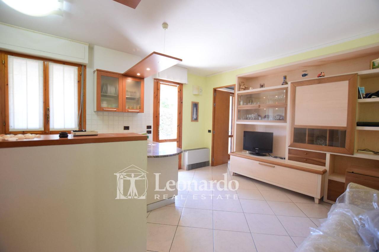 appartamento in vendita a Viareggio in zona Don Bosco