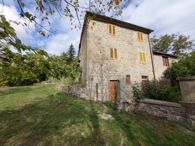 casa indipendente in vendita a Viareggio