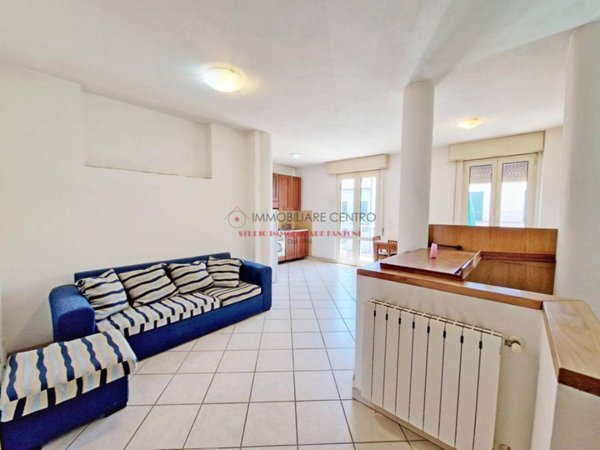casa indipendente in vendita a Viareggio