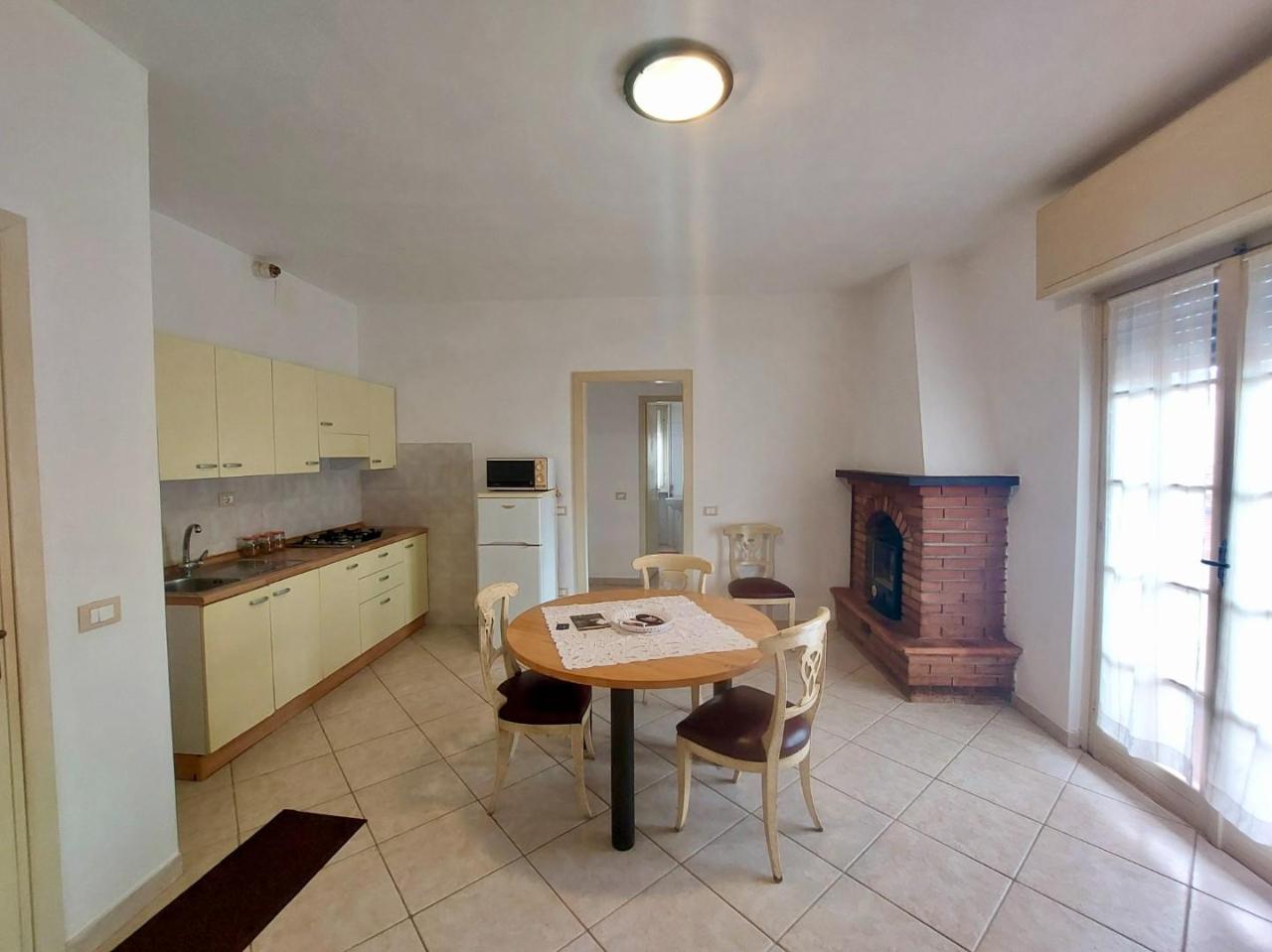 appartamento in vendita a Viareggio in zona Torre del Lago