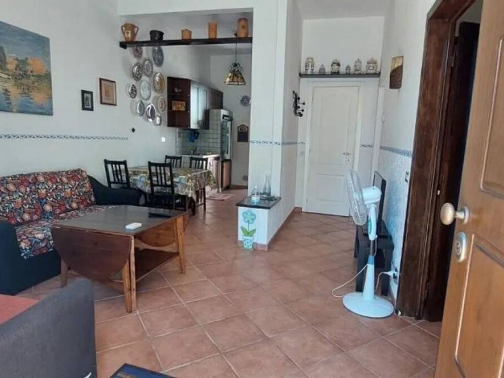 casa indipendente in vendita a Viareggio in zona Campo d'Aviazione