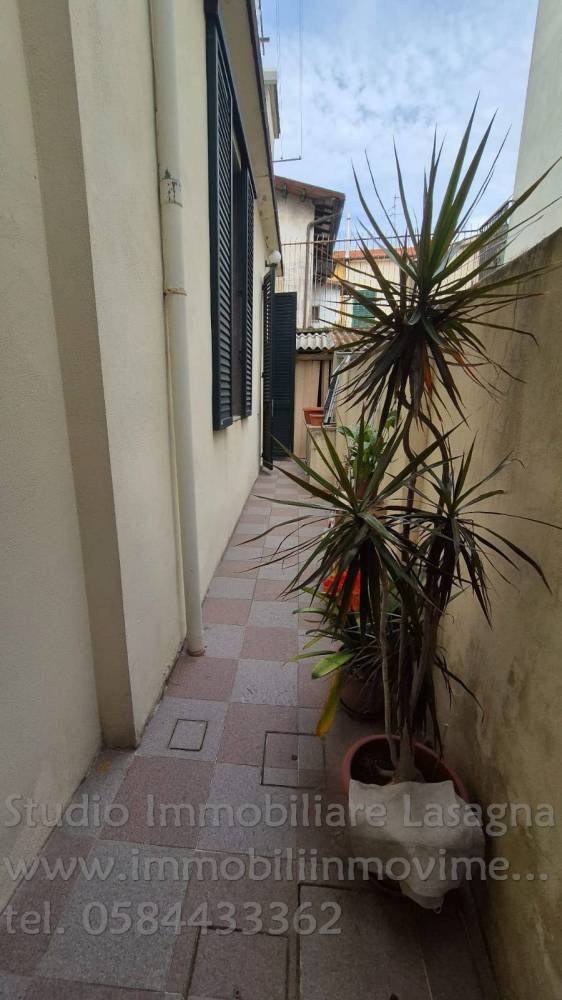 appartamento in vendita a Viareggio