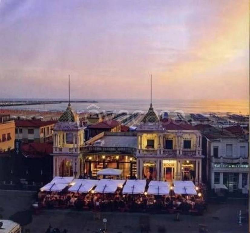 casa indipendente in vendita a Viareggio in zona Centro Storico