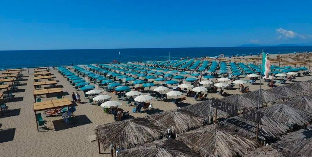 appartamento in vendita a Viareggio in zona Torre del Lago
