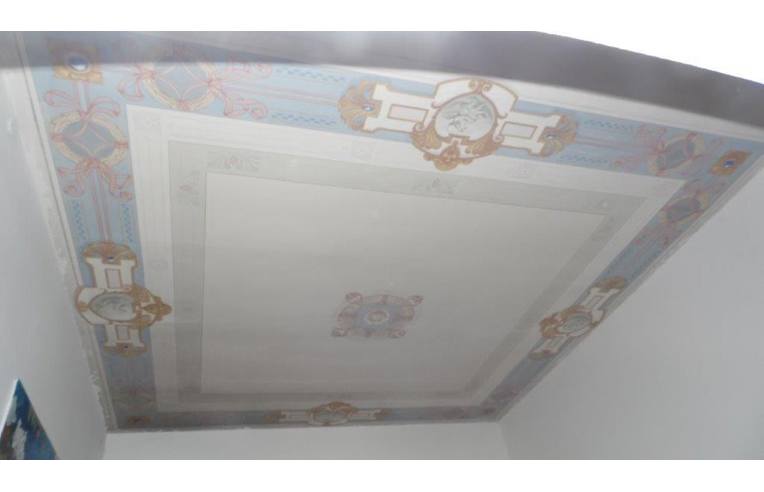 casa indipendente in vendita a Viareggio