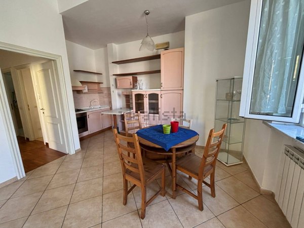 casa semindipendente in vendita a Viareggio